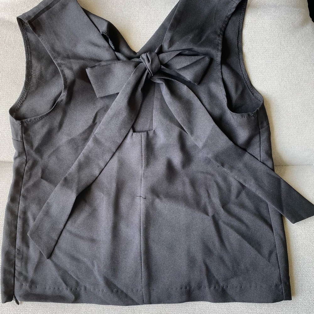 Ribbon back tie top